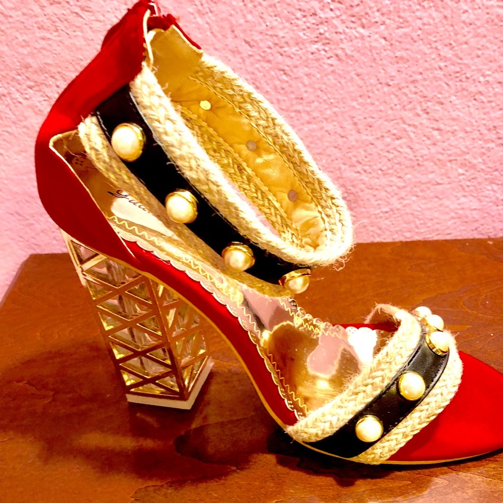 Shoes - Picture 2 of 5